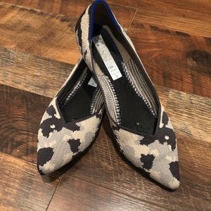 RETIRED & RARE Ash Camo Rothy’s 🦄